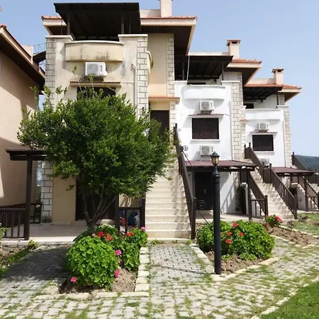 아파트호텔 Balci Plaza And Balci Plaza Guest Karpaz Peninsula 4*