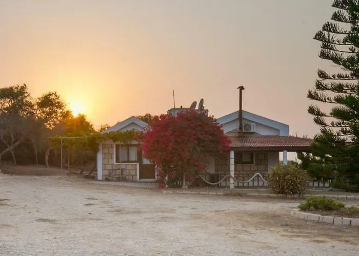 Apartahotel Balci Plaza And Balci Plaza Guest Karpaz Peninsula 4*