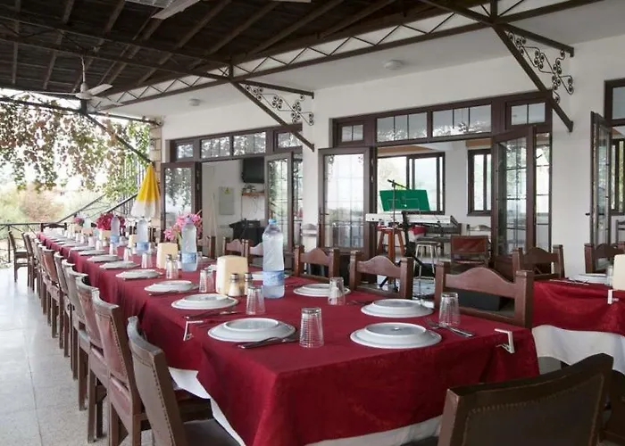 Balci Plaza And Balci Plaza Guest Karpaz Peninsula 4* Selenias